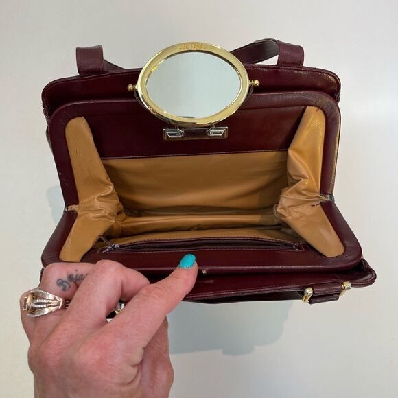 Vintage Lou Tayler Italy Leather Handbag with Attached Mirror and Change Purse - Picture 6 of 11